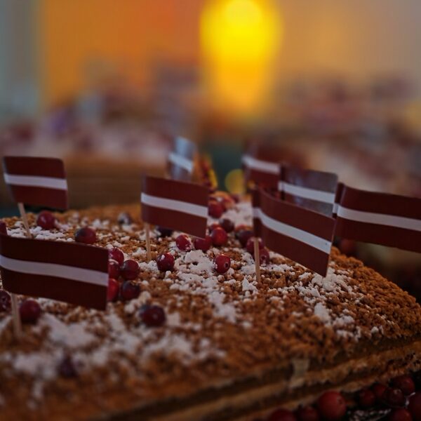 DAUDZ LAIMES LATVIJAI!